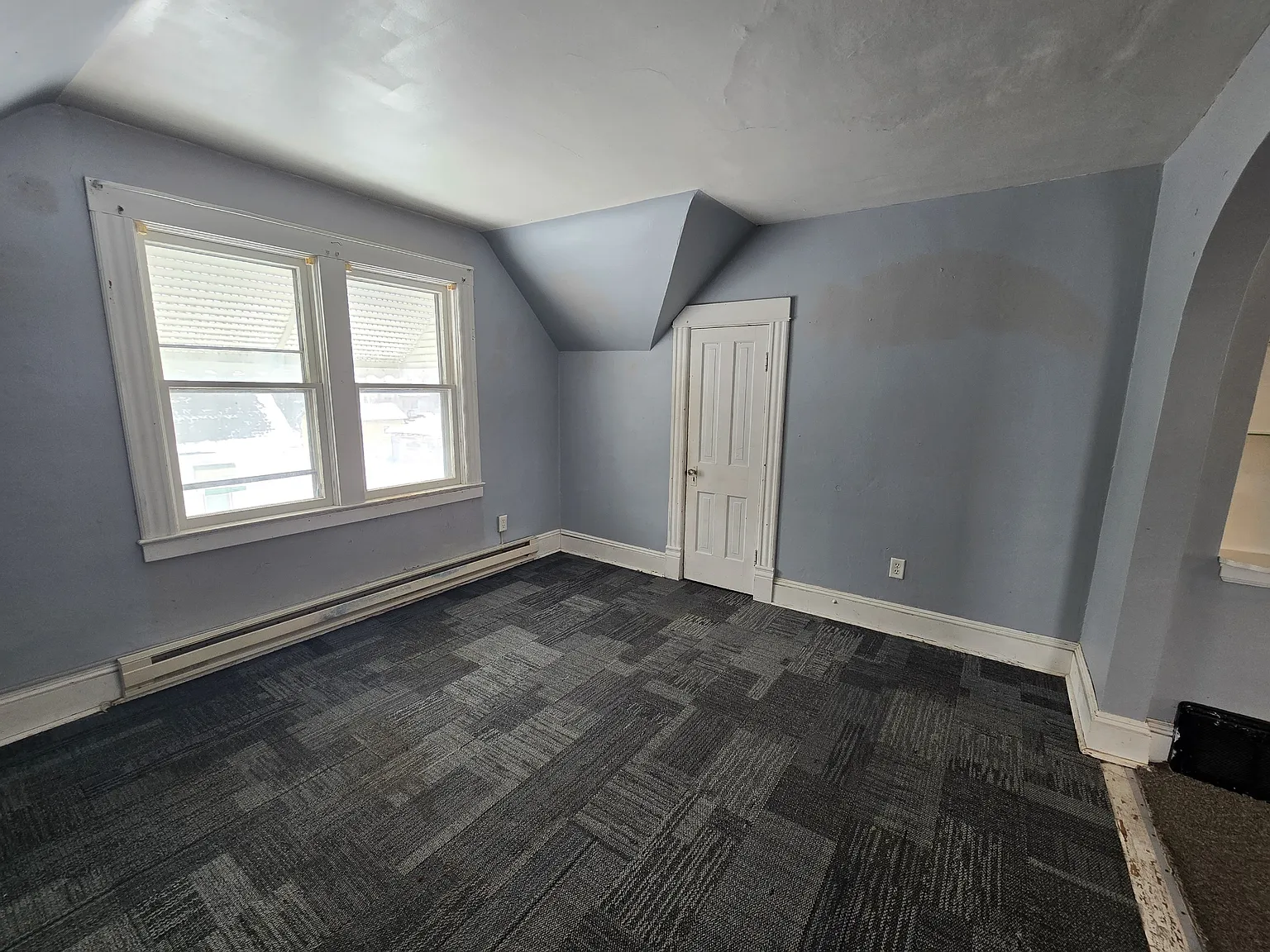 102 1/2 South Street - 1 — Photo 3