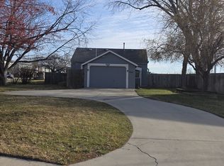 1166 N Scrivner Ave, Meridian, ID 83642