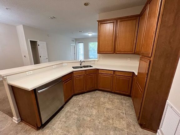 4th image of 13364 Beach Blvd Unit 922