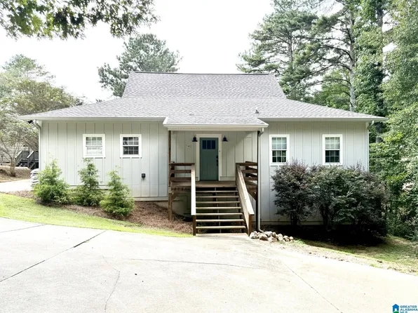 140 Pam St, Wedowee, AL 36278