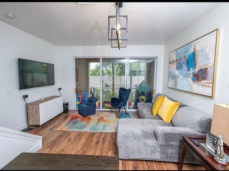 10138 Tranquility Way — Photo 3