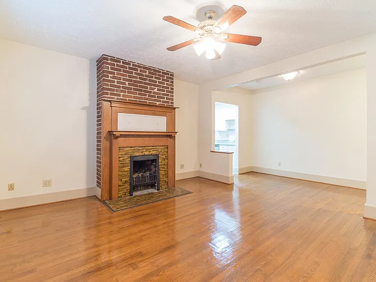 803 Phillips Ave #1 — Photo 3