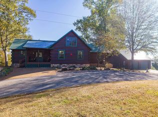 443 Cherokee Ln, Bath Springs, TN 38311