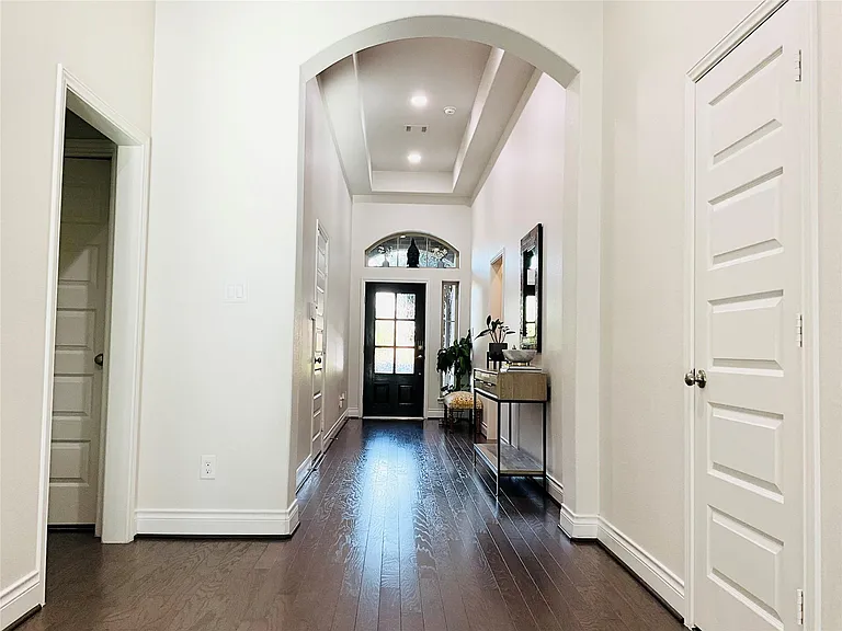 2507 Elmwood Trl — Photo 6