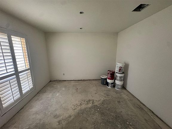 5th image of 7706 Braesview Ln