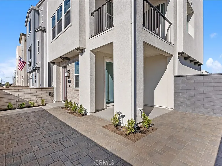 262 Heartland Way — Photo 11