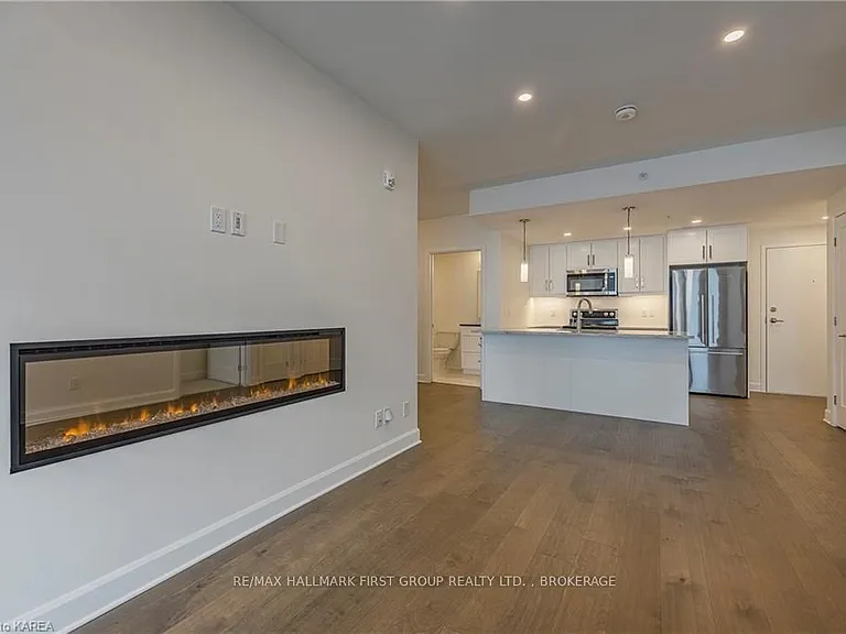 129 A South St #508 — Photo 16