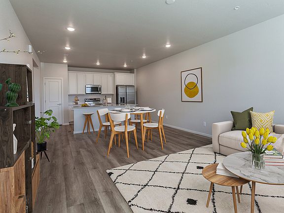 3rd image of 208 N Delozier Unit 102