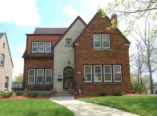 3545 W Verona Ct, Milwaukee, WI