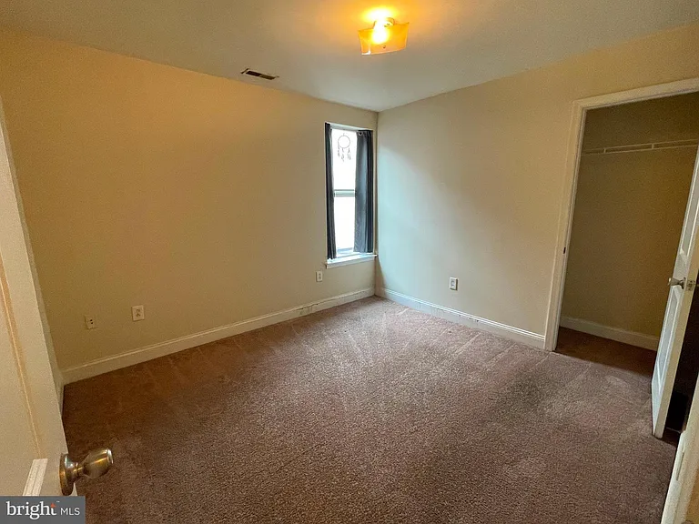 1934 N Gratz St #B — Photo 9