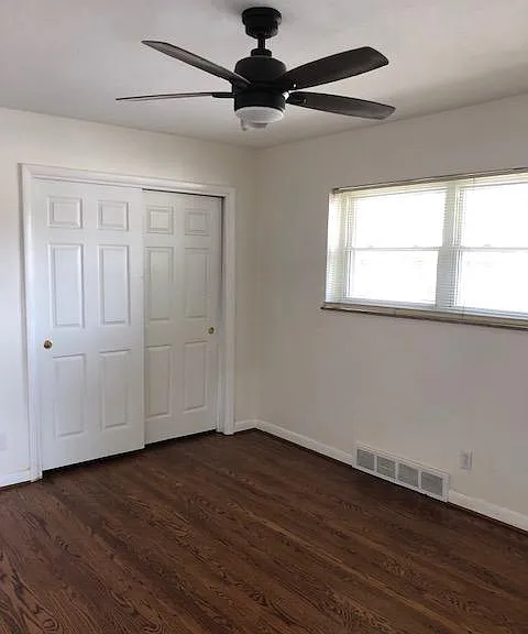 Another view of front bedroom.