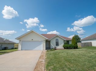 343 Sugar Tree Rd, Sparta, MO 65753