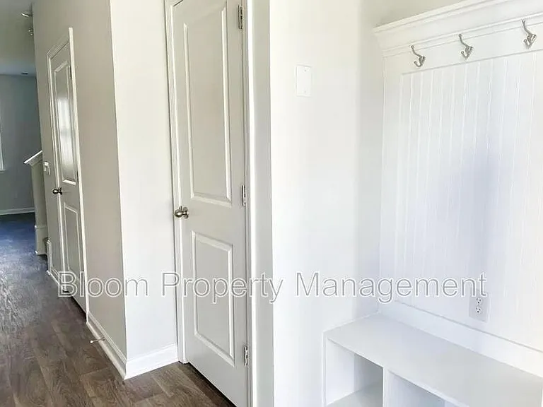 825 Kirby Ct — Photo 7