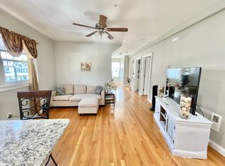 62 Lyndhurst St FLOOR 2, Dorchester Center, MA 02124