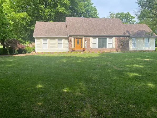 603 Forest Hills Dr, Campbellsville, KY 42718