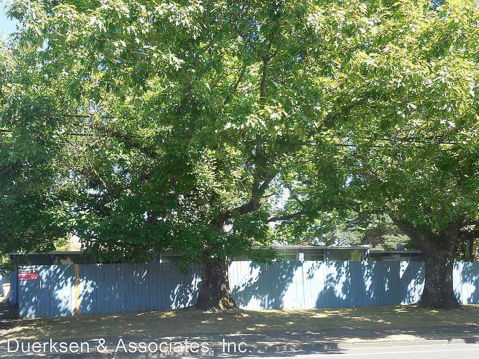 1st image of 955 NW Grant Ave