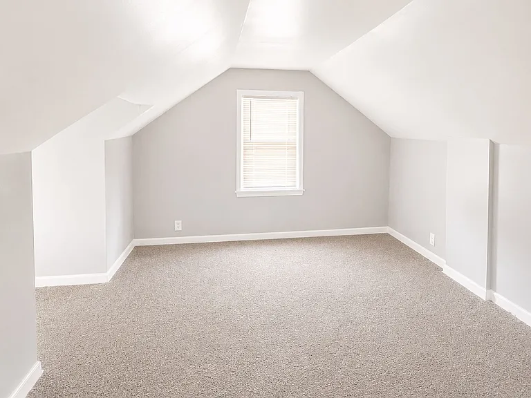 20044 Ashton Ave — Photo 13