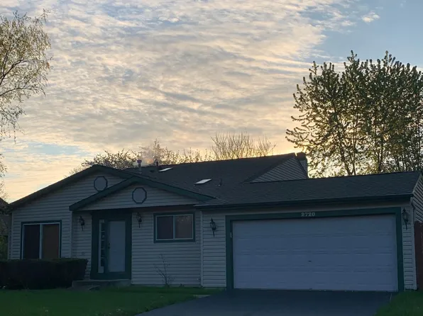2720 Springdale Cir, Naperville, IL 60564