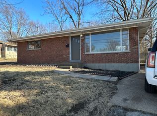 250 N New Florissant Rd, Florissant, MO 63031
