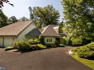 1637 Paper Mill Rd, Jenkintown, PA 19046