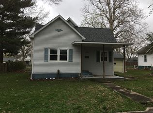 114 N Harrison St, Girard, IL