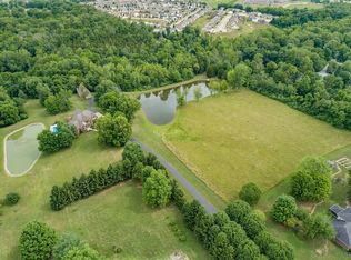 600 N, Greenwood, IN 46143