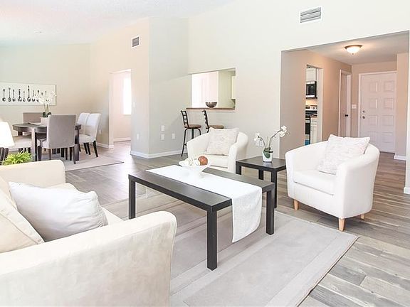4th image of 2568 Lockwood Meadows St