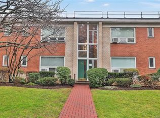 26 Channing Pl APT 2L, Eastchester, NY 10709