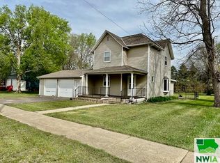 530 Lincoln St, Centerville, SD 57014