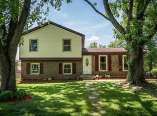 2608 Stony Brook Dr, Louisville, KY 40220