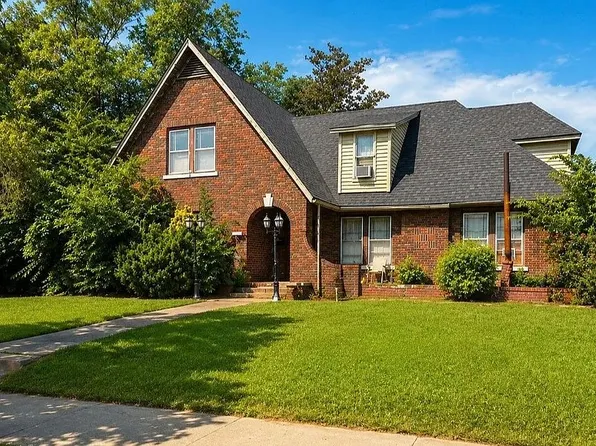 1102 S Mekusukey Ave, Wewoka, OK 74884