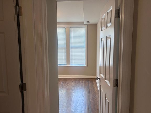 5th image of 7300 Madison St #106