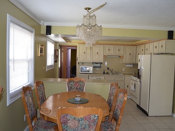 Kitchen and dining room