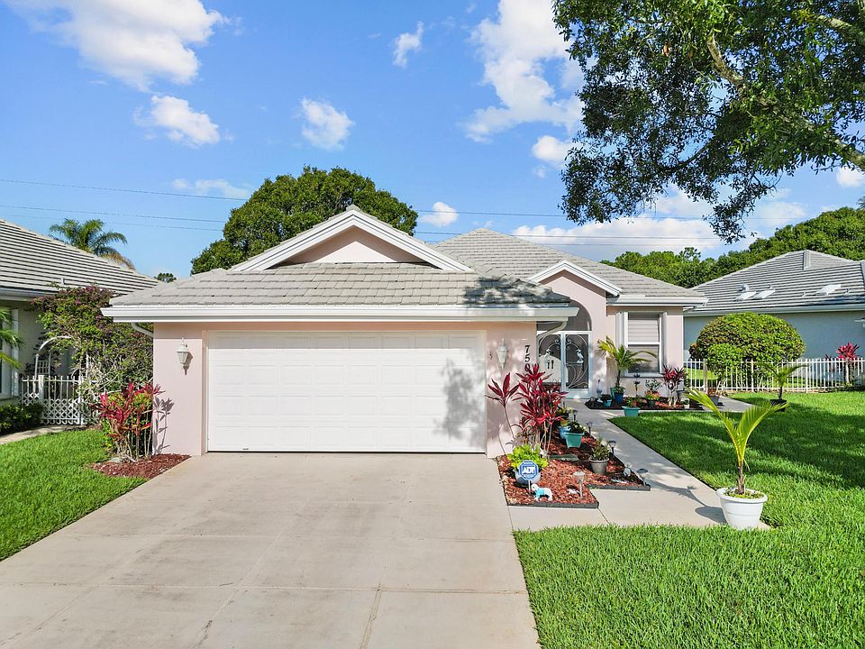 1st image of 7500 SE Waxberry Circle