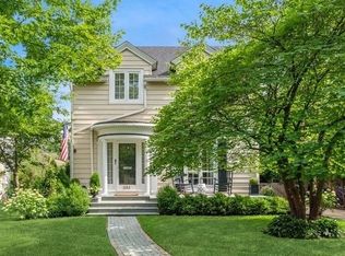 251 Herrick Rd, Riverside, IL 60546