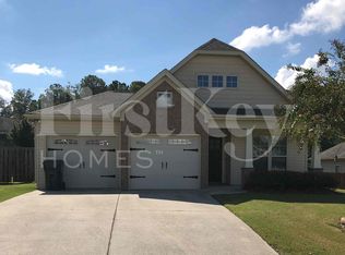 180 Rossburg Dr, Calera, AL 35040