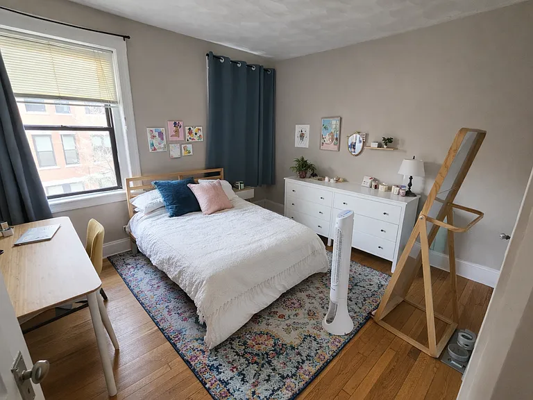 30 Claflin Rd #2 — Photo 2