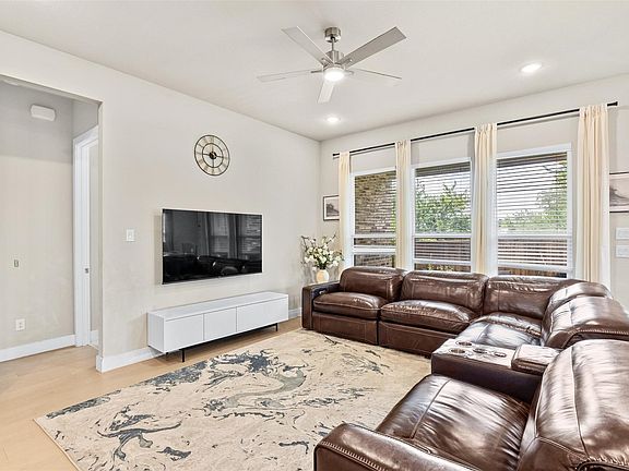 4th image of 5839 Heatherwood Loop
