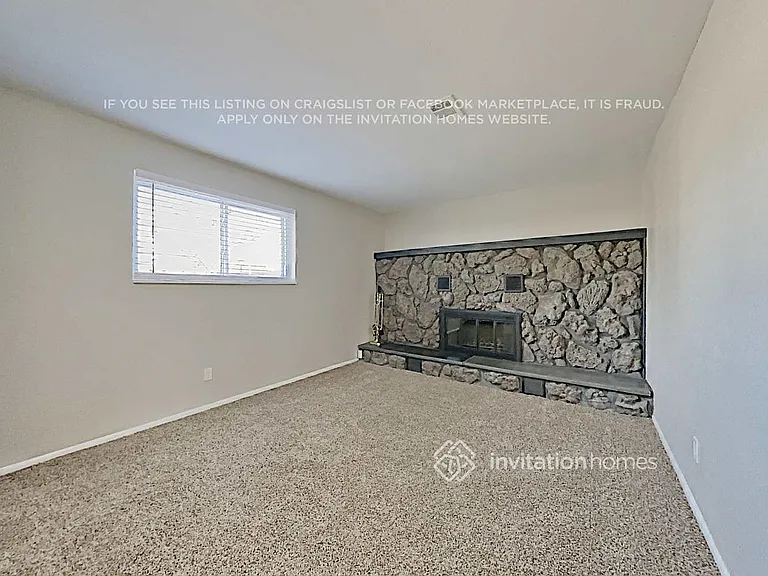 10709 Owens St — Photo 8