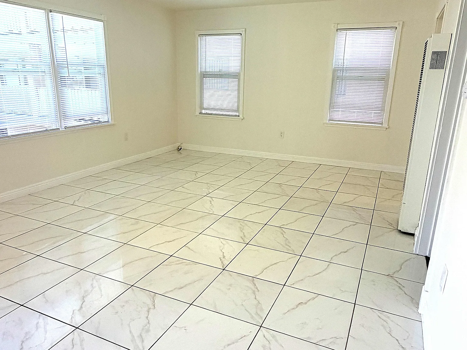 Bermuda 2124 East Street - Unit C — Photo 4