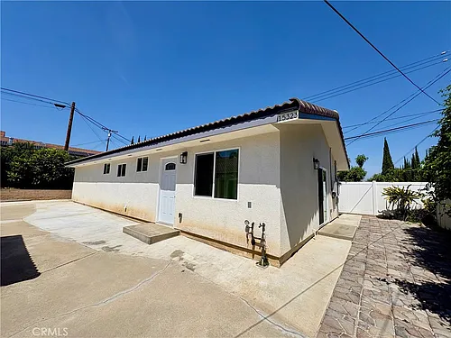 15323 Via Verita Ave Photo 1