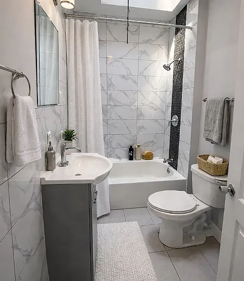 5515 Catharine St — Photo 11