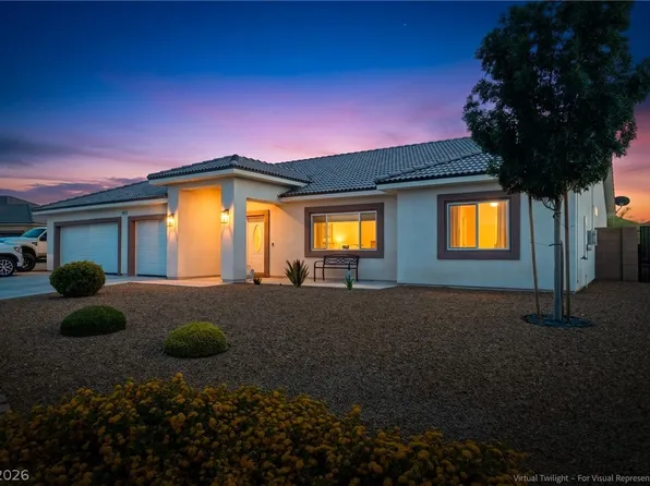 4951 E Parkwood Dr, Pahrump, NV 89061