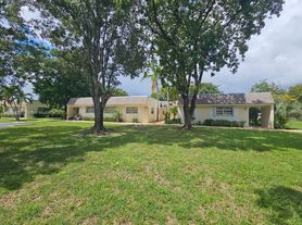 11287 SW 169th St, Miami, FL
