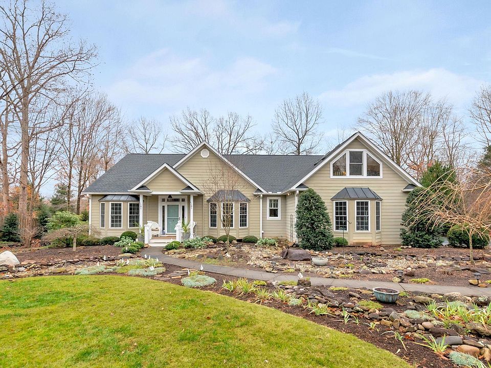1st image of 141 May Apple Ln