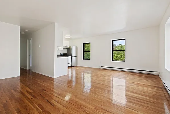 Rented by Compass | media 26