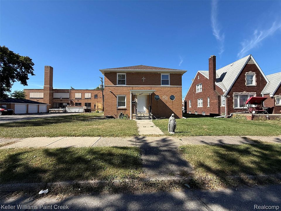 1st image of 1114 1st St