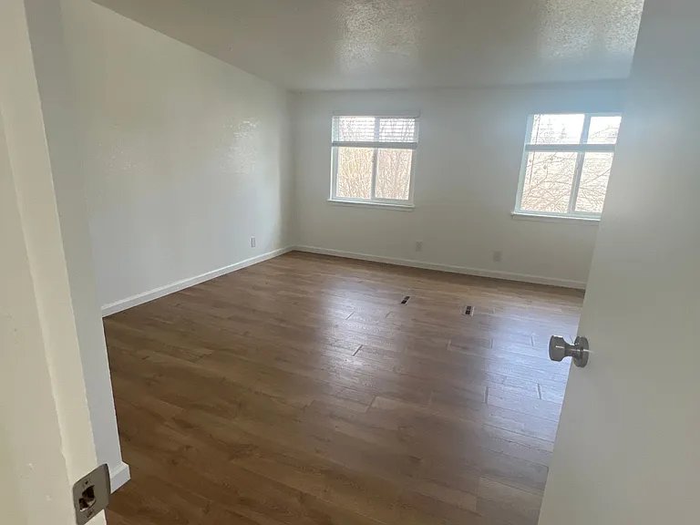 The Loft Apartments — Photo 45