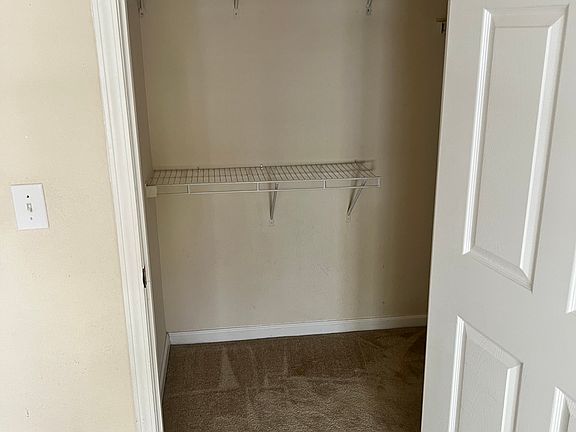 3rd image of 10075 Gate Pkwy N APT 708