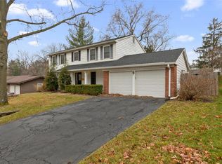 1755 Wishingwell Dr, Saint Louis, MO 63146